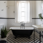 10 Chic Black and White Bathroom Decor Ideas