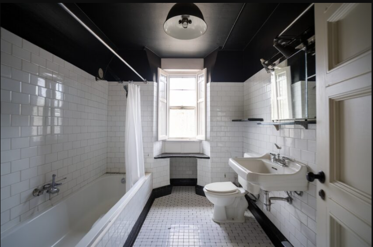 10 Stunning Black Ceiling Bathroom Ideas You’ll Love